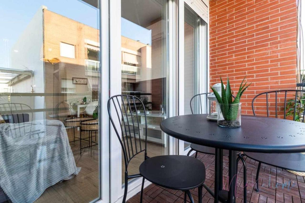 2 Apartamento En Estadio Sevilla 6 Plazas 3 Hab Y Metro Экстерьер фото